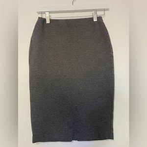 Dip gray pencil skirt